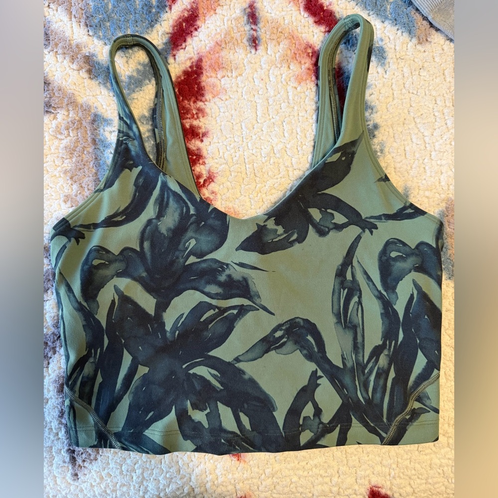 Lululemon Align Tank Top
Botanical Bloom Green Twill Multi
